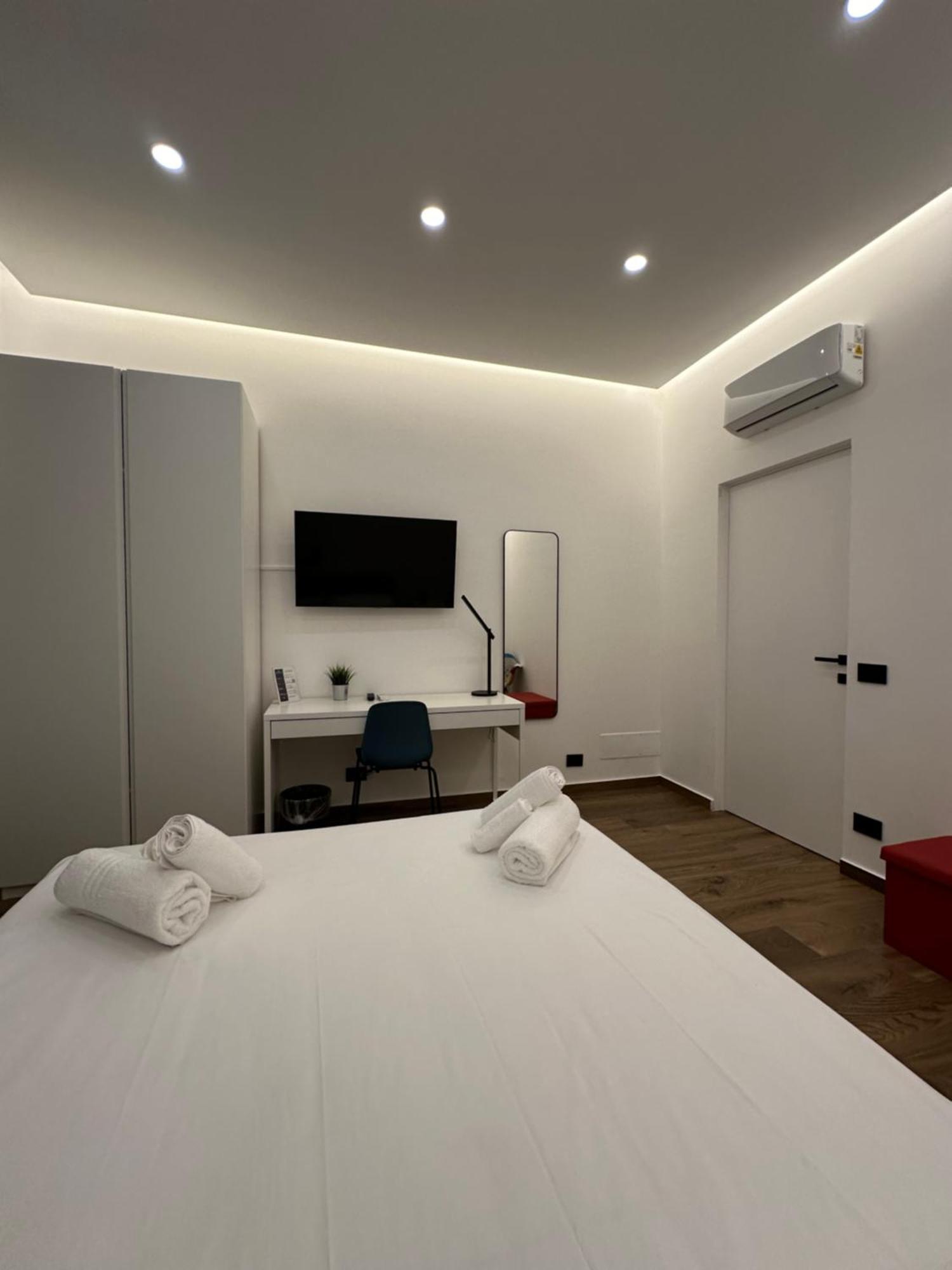 Borgiarooms Luxury Apartment Milazzo Exterior photo